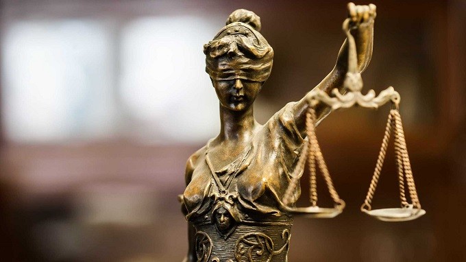 Plano de sade possui responsabilidade solidria pelos danos pelos mdicos e hospitais